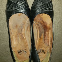Sofft Black Heels