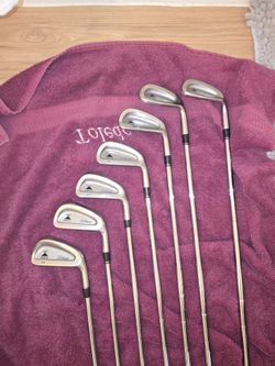 Titleist DCI 962 Iron Set