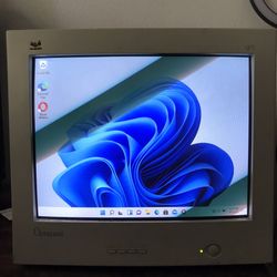 Optiquest Q71 CRT Monitor VGA