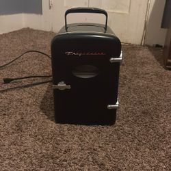 Mini Fridge For Sale 