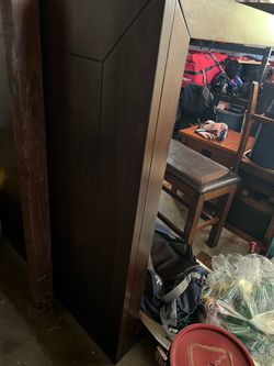 Dark Wood dining table with 6 chairs and bench