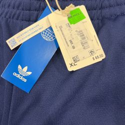 Adidas Joggers XL New 