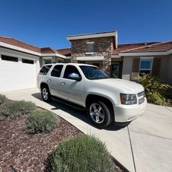 2014 Chevy Tahoe Ltz