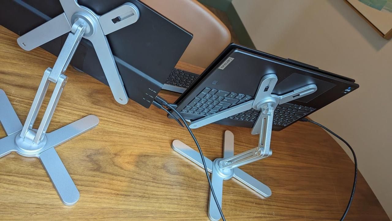 BRAND NEW HIGH QUALITY PORTABLE LAPTOP STAND 
