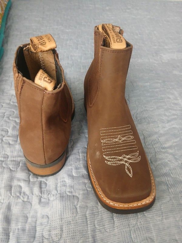 Women USA 6.5 Mexican Cowgirl Boots NEW !