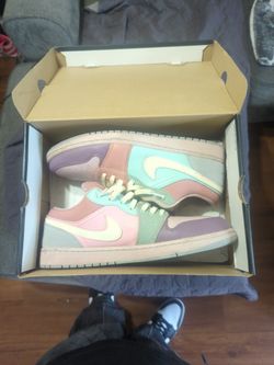 Air Jordans 1 Low Se Easters Size 13