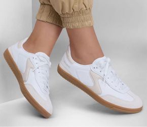 NEW Skechers Women's Hotshot-Kickoff 10
