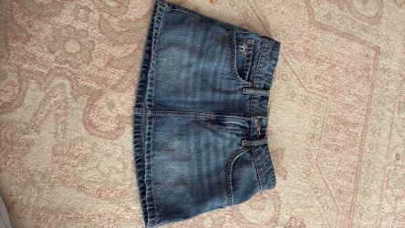 Hollister 000 Jean skirt with build in shorts