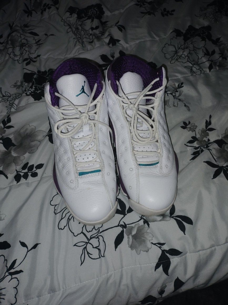 Air Jordan 13 Size 9 Men's