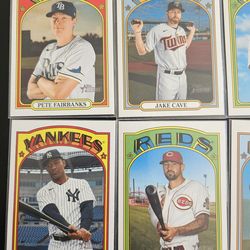 2021 Topps Heritage 12 wrong back error baseball cards