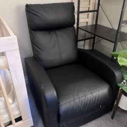 Black Recliner Chair 