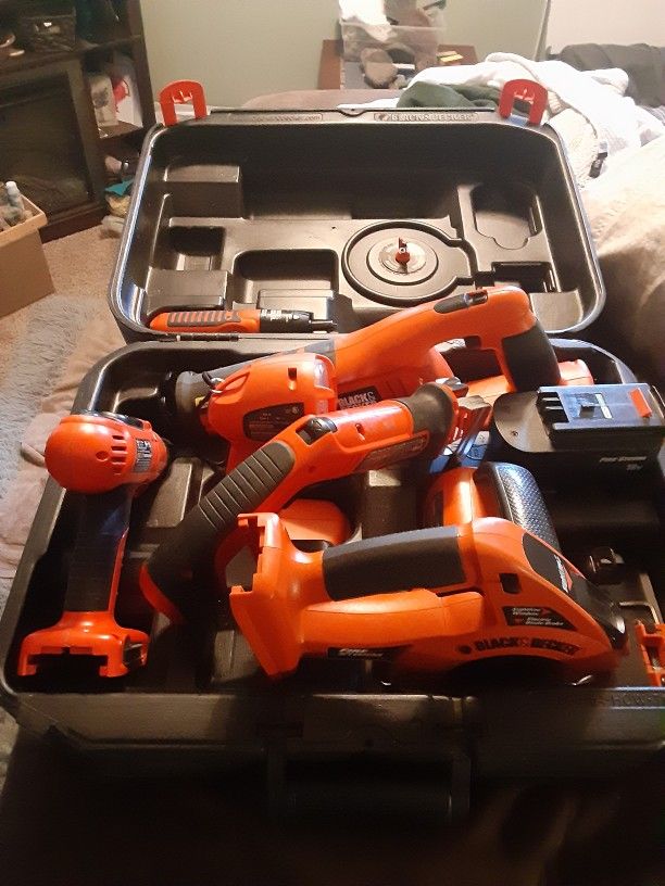 6Piece Black And Decker Fire Storm Set