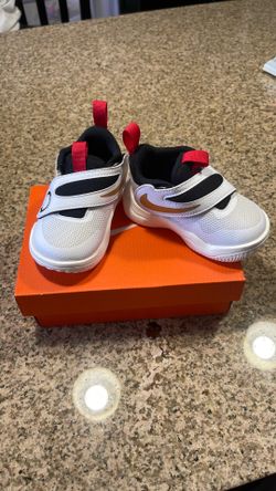Nike baby shoes size 5C