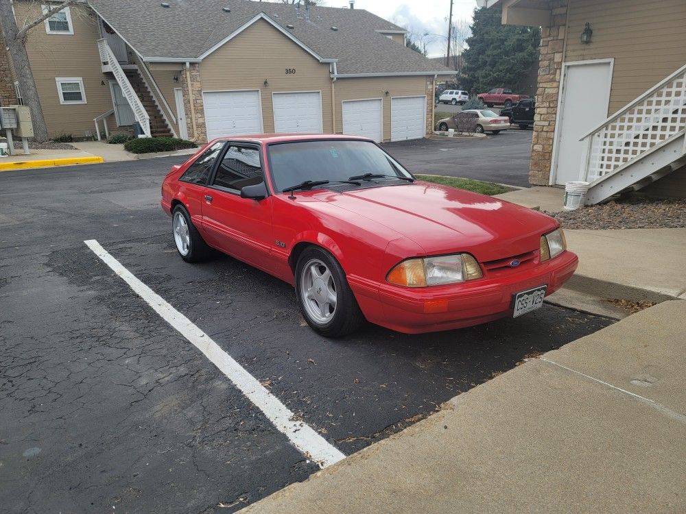 1991 Ford Mustang