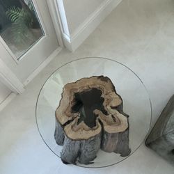 Pretty Home Decoration Natural Real Wood  Strong Piece Table With Glass Top! Brand New 