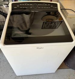 WHIRLPOOL GLASS TOP WASHER