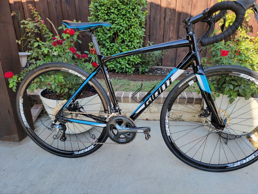 Giant  Contend Sl2 Bike
