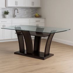 Dining Room Table Elegant Glass top - Pedestal base + 4 Chairs – $100