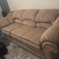 Free Couch! Pick Up only