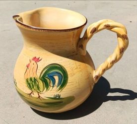 Home Rooster Pitcher 3 Quarts Pitcher Decor 8 in Nice!