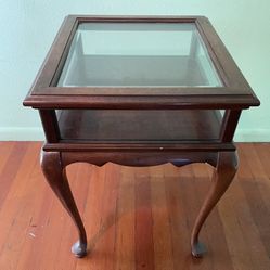 Curio End Table
