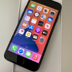 Iphone 7 Matte Black ANY CARRIER 32GB