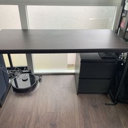 Zinus  Jennifer 55” Table