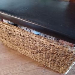 Wicker/leather storage