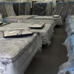 Se Habla Espanol Single Twin Mattress 99 Full Double 159 Queen Bed 179 King 229 California King 229 Frame 69 XL Twin Mattresses All Sizes Available