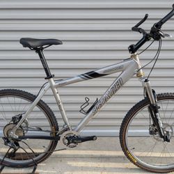 Large Specialized Hardrock 1x10 Resto-Mod