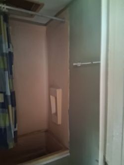 2004 Pioneer Travel Trailer, Tandem Axle