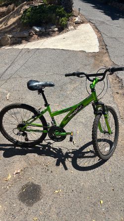 Boys Bike- Like New