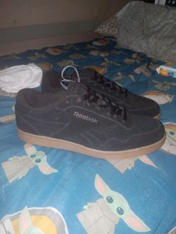Men's shoes