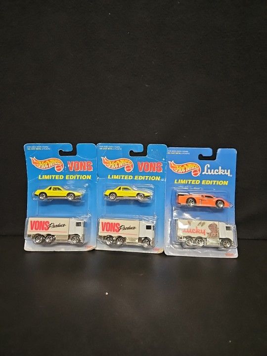 1996 Vintage Hot Wheels Limited Edition 2 Car Pack Lucky Truck w/ GT RACER All 3