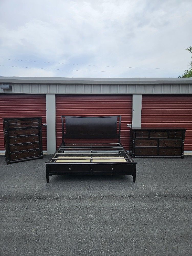King-size Bed frame w/ drawers + 2 Dressers