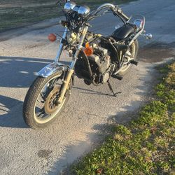 81 Yamaha Maxim 550 Jc