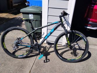GT mountain bike Pro aggressor 24 speed