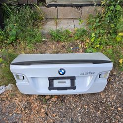 2007 - 2013 BMW E92 328 335 REAR TRUNK LID assembly
