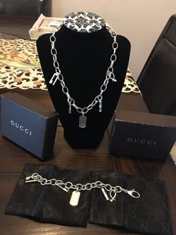 GUCCI BRACELET AND NECKLACE SET