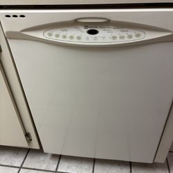 Maytag Dishwasher 