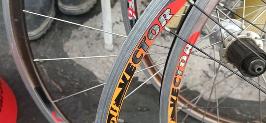 700c race wheels $75 PAIR