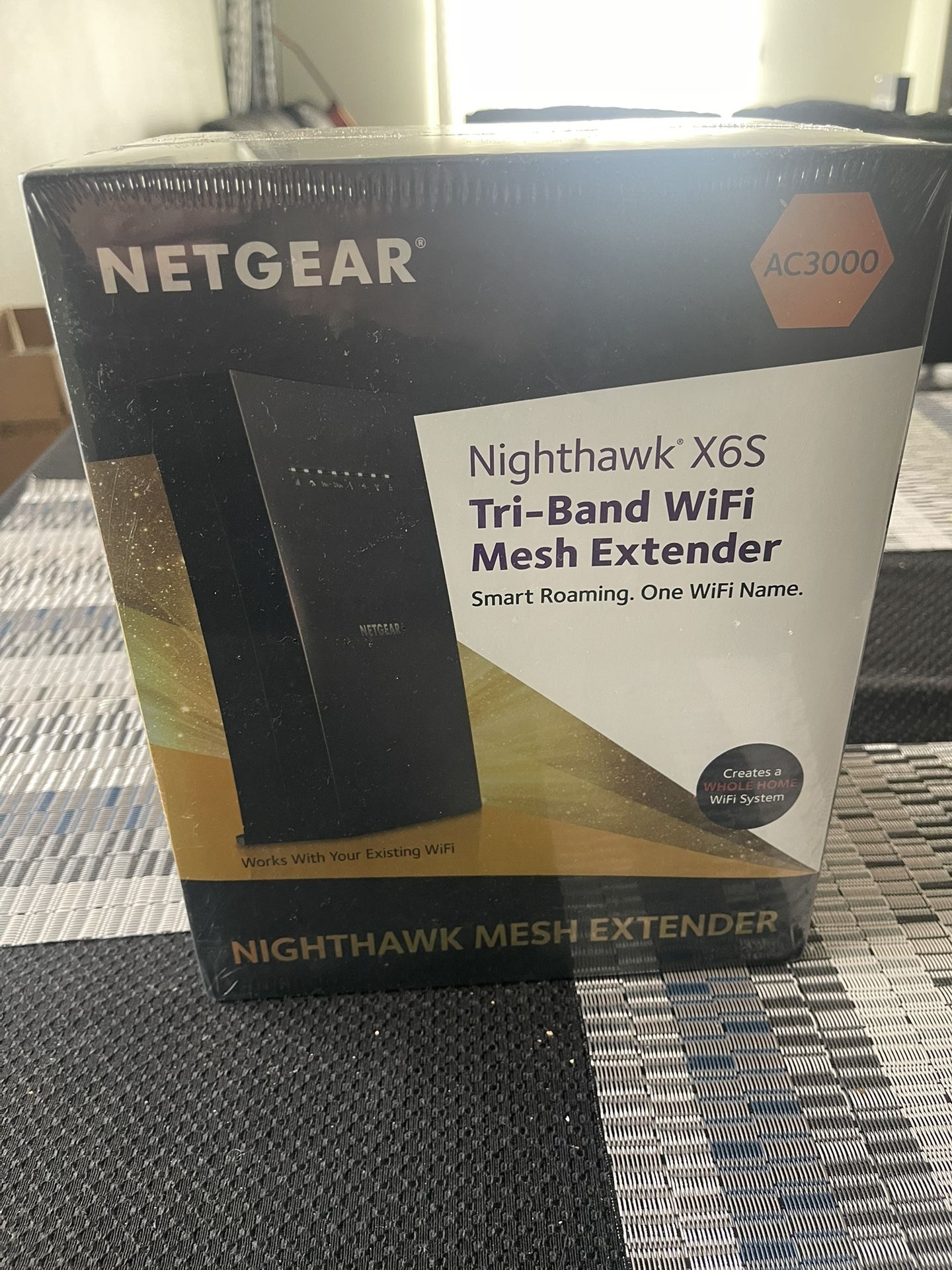 Netgear Wi-Fi mesh extender