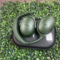 Bose Quiet Comfort 45 Headphones 