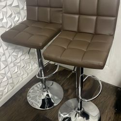 Adjustable Bar Stool