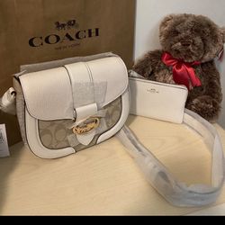 🍀💕New Coach Elegant Crossbody And Wristlet