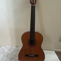 Imperia Guitar