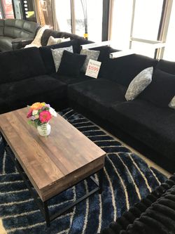 Black big sectional