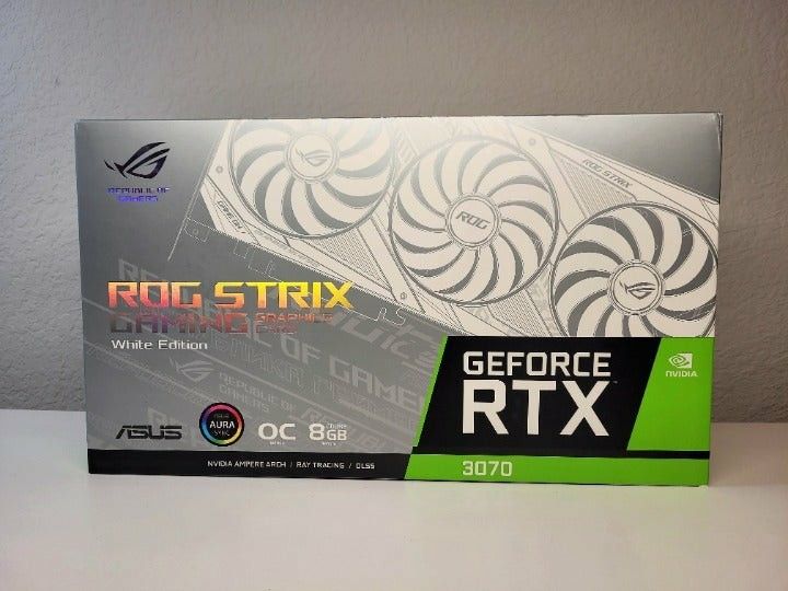 Asus ROG Strix Nvidia GeForce 3070 White OC Edition