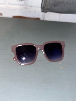 Women’s Clothing item Shades