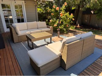 Outdoor furniture set and umbrella